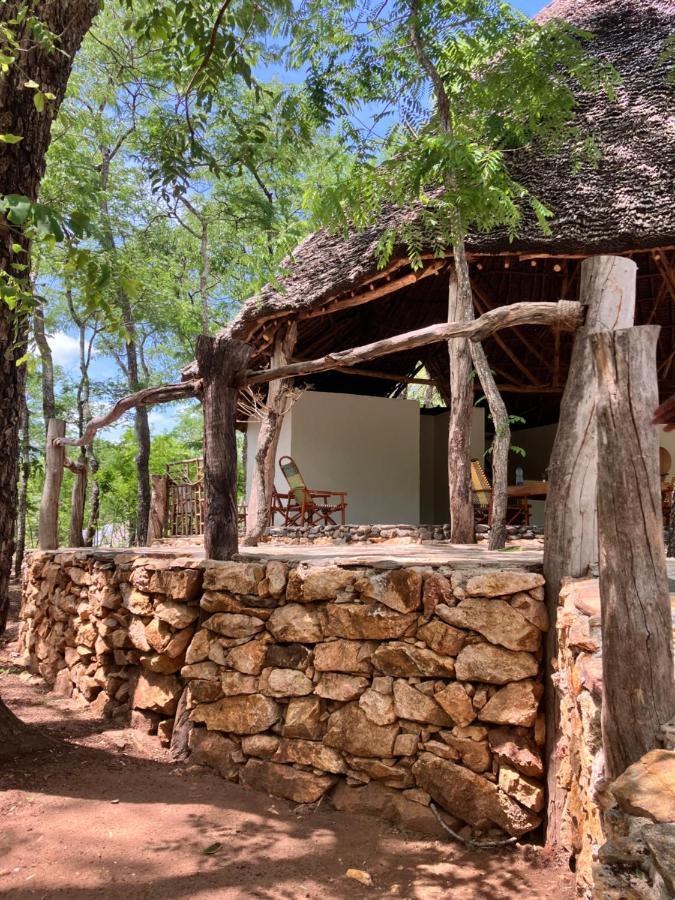 Hotel Lemara Eco Camp Kisaki Exterior foto